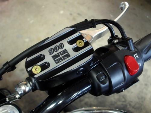 Joker Machine Front Master Cylinder Cover Union Jack 900 - Black