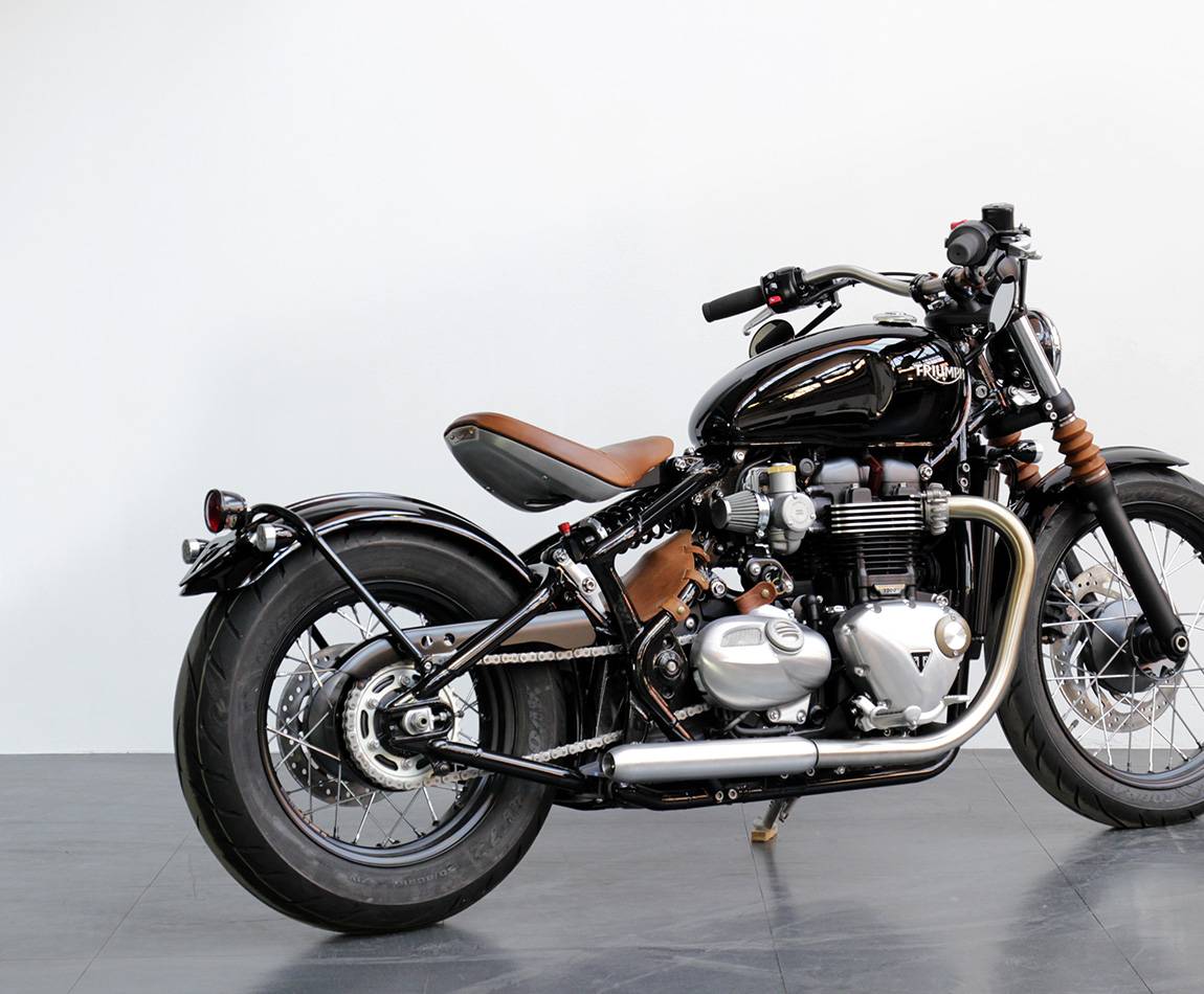 BAAK - License plate holder for Triumph Bobber original mudguard (2017-...)