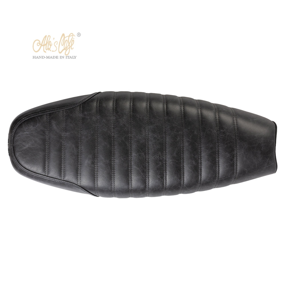 The Sella Slim Short leather seat for the Triumph Liquid Cooled Twins