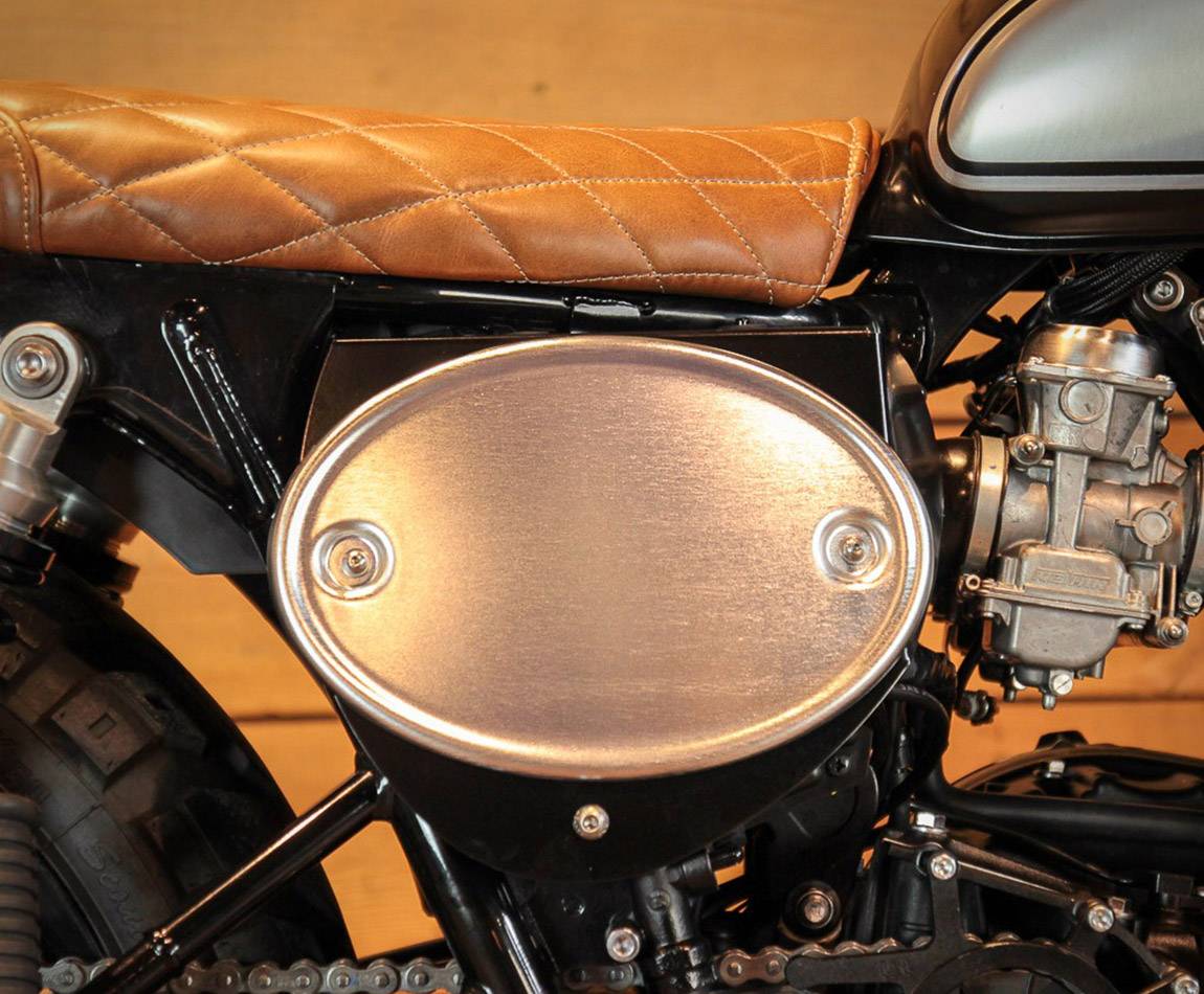 BAAK - Side Number plate assy for pre-2016 air-cooled Triumphs